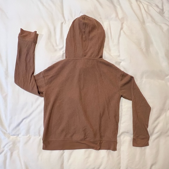 Waffle knit lightweight hooded sweatshirt - toffee brown - Picture 2 of 3